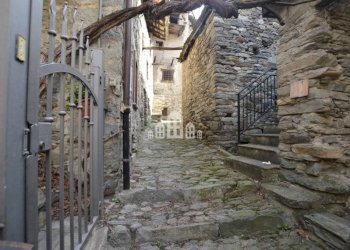 Zona - Two-room apartment Frazione Pied de Ville, 16, Arnad - photo 2