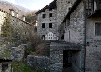 Zona - Two-room apartment Frazione Pied de Ville, 16, Arnad - photo 17