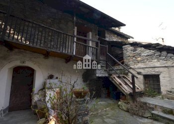 Facciata - Two-room apartment Frazione Pied de Ville, 16, Arnad - photo 18