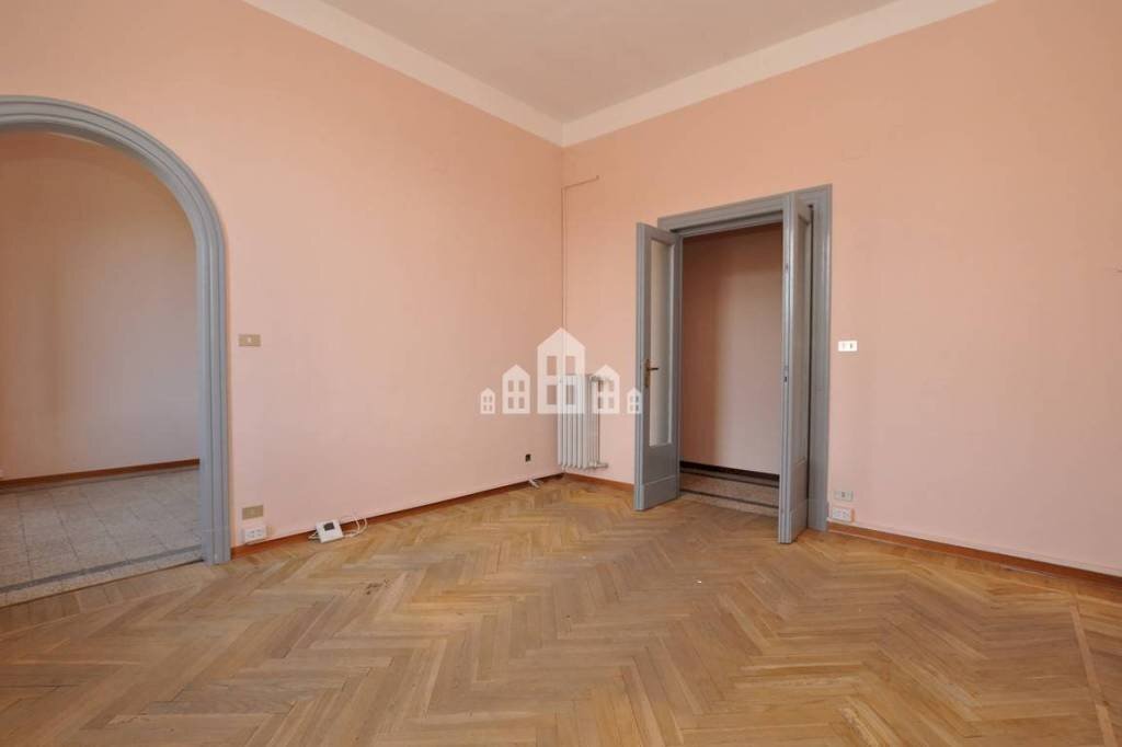 Camera da letto - Appartamento via Torino, 5, Cuorgnè - foto 1