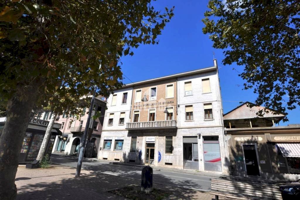 Facciata - Appartamento via Torino, 5, Cuorgnè - foto 3