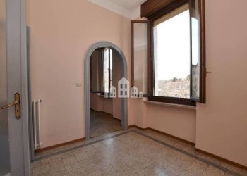 Salone - Appartamento via Torino, 5, Cuorgnè - foto 11