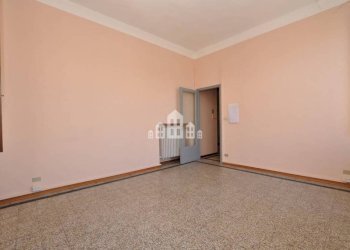 Camera da letto - Appartamento via Torino, 5, Cuorgnè - foto 14