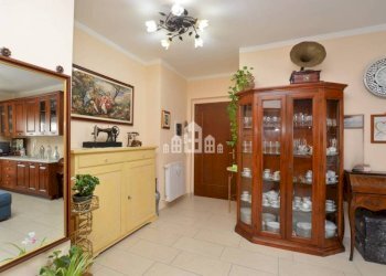 Soggiorno - Bilocale via Faulenta, 5, Ozegna - foto 3