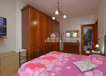 Camera da letto - Bilocale via Faulenta, 5, Ozegna - foto 16