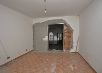 Stanza non arredata - Casa indipendente via Caviglione, 20, Pont-Canavese - foto 5