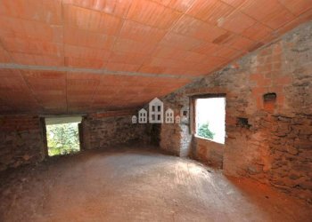 Stanza non arredata - Casa indipendente via Caviglione, 20, Pont-Canavese - foto 18