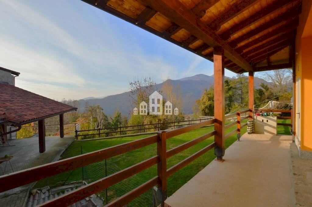Terrazzo - Villa Località Vernetti, 10, Cuorgnè - photo 3