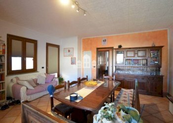 Salone - Villa Località Vernetti, 10, Cuorgnè - photo 23