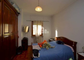 Camera da letto - Villa Località Vernetti, 10, Cuorgnè - photo 28