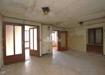 Cucina - Casa indipendente vicolo montebello, 2, Val di Chy - foto 5