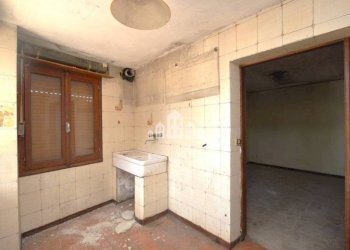 Stanza non arredata - Casa indipendente vicolo montebello, 2, Val di Chy - foto 9