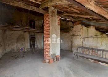 Magazzino - Casa indipendente vicolo montebello, 2, Val di Chy - foto 23