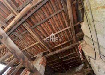 Interno non residenziale - Casa indipendente vicolo montebello, 2, Val di Chy - foto 24