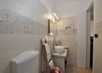 Bagno - Three-room apartment strada Dei Sospiri, 23, Castellamonte - photo 18