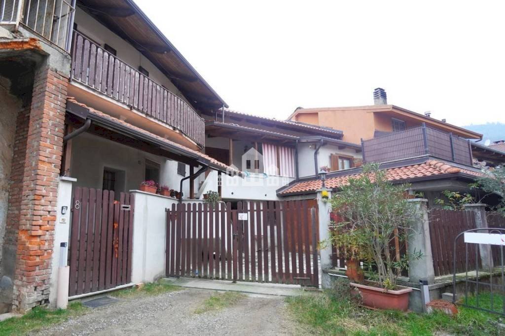 Facciata - Independent house Località Sant' Anna, 8, Cuorgnè - photo 1