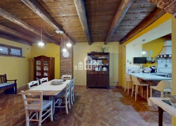 Interno non residenziale - Casa indipendente Località Sant' Anna, 8, Cuorgnè - foto 3