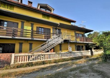 Facciata - Three-room apartment Borgata Sant' Antonio, 58, Favria - photo 1