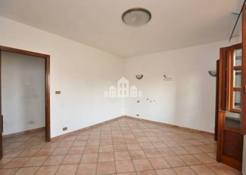 Salone - Three-room apartment Borgata Sant' Antonio, 58, Favria - photo 12