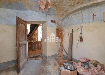 Cantina - Casa indipendente via Roma, 11, Issiglio - foto 16