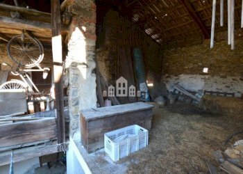 Interno non residenziale - Casa indipendente via Roma, 11, Issiglio - foto 18