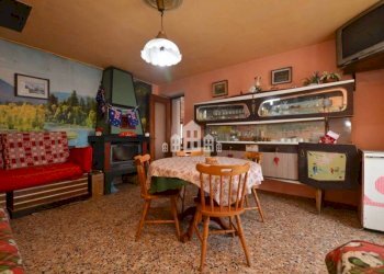 Salone - Three-room apartment via Miniere, 4, Traversella - photo 6