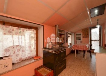 Interno non residenziale - Three-room apartment via Miniere, 4, Traversella - photo 11