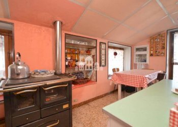 Interno non residenziale - Three-room apartment via Miniere, 4, Traversella - photo 12