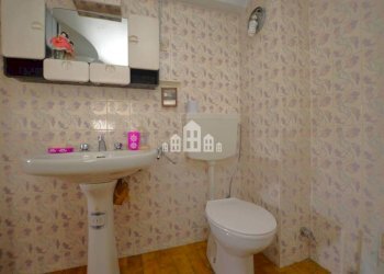 Bagno - Three-room apartment via Miniere, 4, Traversella - photo 17