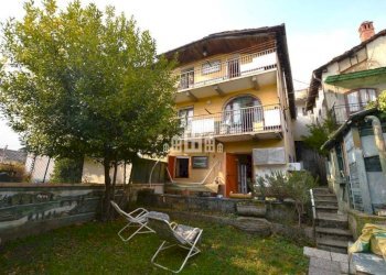 Facciata - Three-room apartment via Miniere, 4, Traversella - photo 21