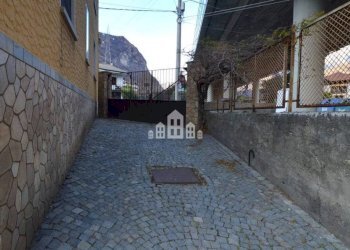 Cortile interno - Casa indipendente via Stazione, 16, Quincinetto - foto 40