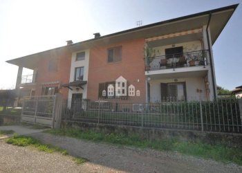 Facciata - Quadrilocale via Nazario Sauro, 14bis, Favria - foto 1