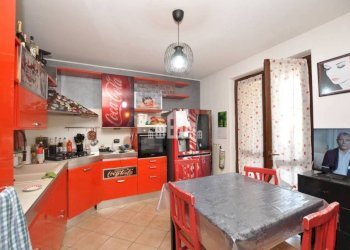 Cucina - Quadrilocale via Nazario Sauro, 14bis, Favria - foto 9