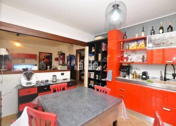 Cucina - Quadrilocale via Nazario Sauro, 14bis, Favria - foto 11