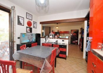 Salone - Quadrilocale via Nazario Sauro, 14bis, Favria - foto 12