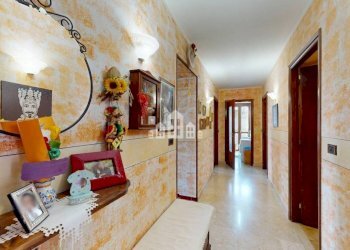 Corridoio - Appartamento Frazione Marietti, 2, Forno Canavese - foto 8