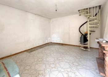 Cucina - Casa indipendente via Dell' Orco, 10, Rivarolo Canavese - foto 12