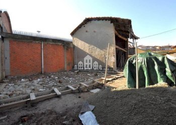 Cortile interno - Casa indipendente via Dell' Orco, 10, Rivarolo Canavese - foto 28