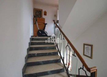 Interno palazzo - Villa via Vittorio Emanuele II, 95, Vestignè - photo 7