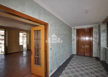 Interno palazzo - Appartamento via Milite Ignoto, 1, Cuorgnè - foto 5