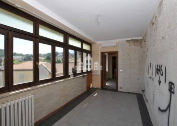 Veranda - Appartamento via Milite Ignoto, 1, Cuorgnè - foto 7