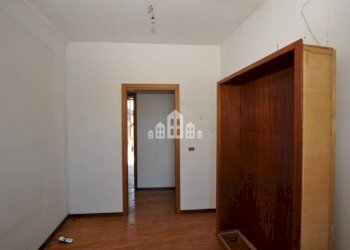 Camera da letto - Appartamento via Milite Ignoto, 1, Cuorgnè - foto 21