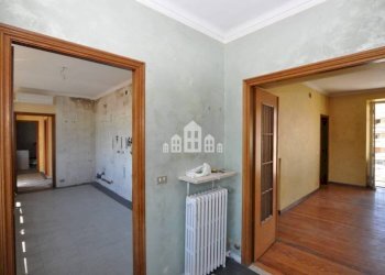 Disimpegno - Appartamento via Milite Ignoto, 1, Cuorgnè - foto 24