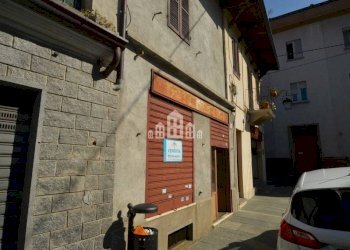 Facciata - Shop via Cavour, 5, Cuorgnè - photo 15