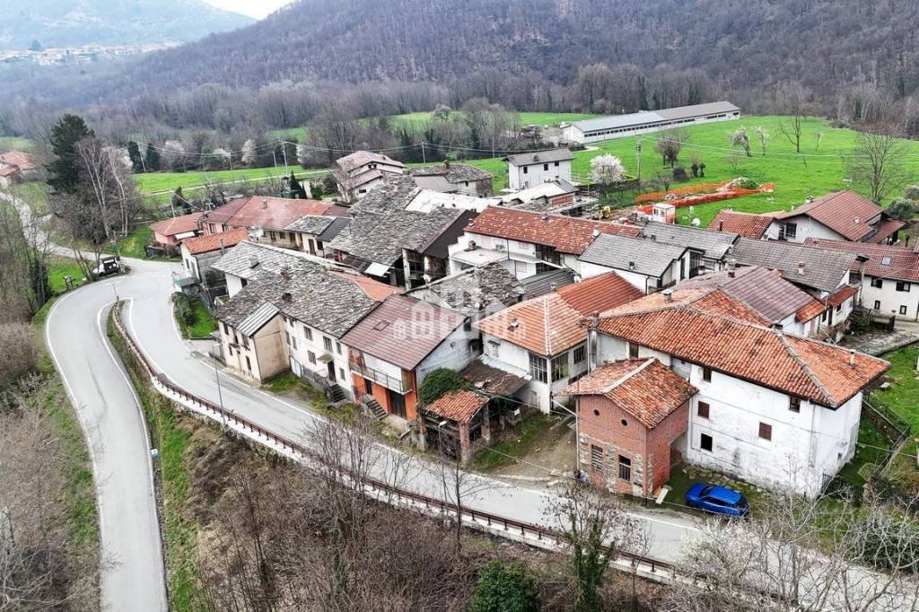Vista - Casa indipendente Frazione Rua Inferiore, 39, Canischio - foto 3