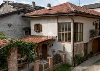 Facciata - Casa indipendente Frazione Rua Inferiore, 39, Canischio - foto 2