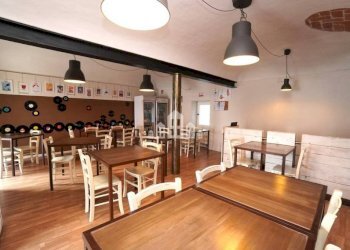 Interno non residenziale - Attività Commerciale via Farina, 56, Rivarolo Canavese - foto 8