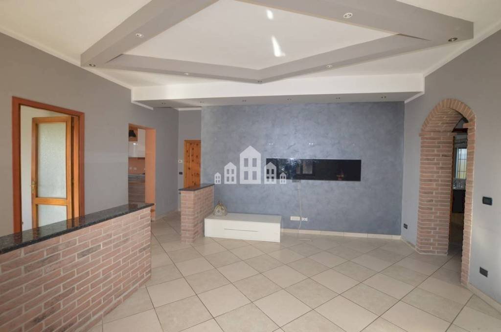 Ufficio - Villa via xxv luglio, 95, San Giusto Canavese - foto 2
