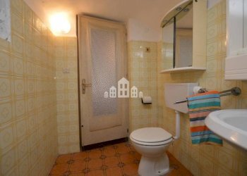 Bagno - Three-room apartment via Miniere, 4, Traversella - photo 8