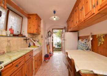 Cucina - Three-room apartment via Miniere, 4, Traversella - photo 11